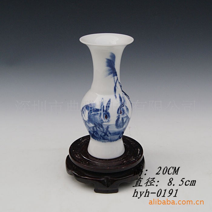 深圳手繪陶瓷花瓶，陶瓷藝術(shù)品，陶瓷禮品，高當(dāng)禮品瓷