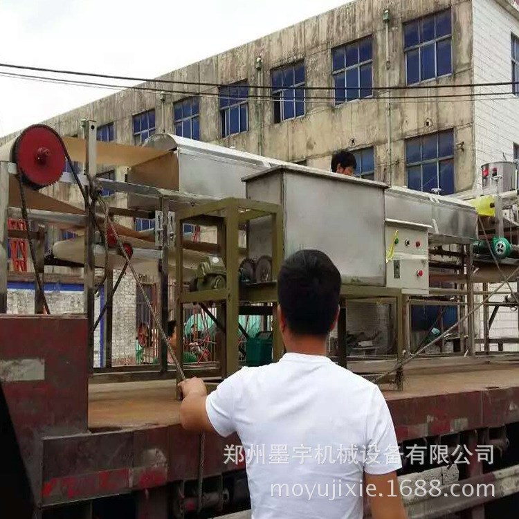 福建全自動(dòng)綠豆粉皮機(jī) 紅薯河粉機(jī) 圓形涼皮機(jī)食品機(jī)械廠家