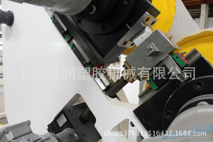 PP,PS吸塑片材設(shè)備、片材機(jī)、片材擠出機(jī)