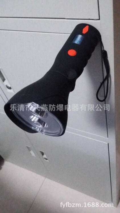 JW7400多功能磁力強(qiáng)光工作燈 LED多功能工作燈 磁鐵吸附手電