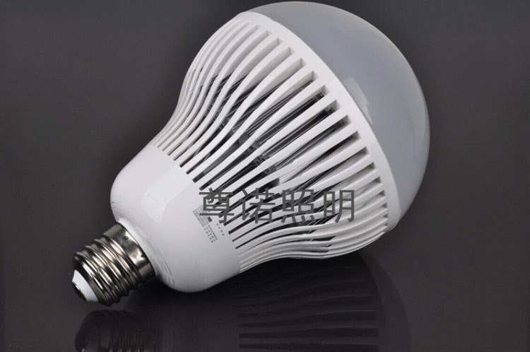LED大球泡36W-300W高品質球泡工廠、倉庫、體育館、停車場等室內