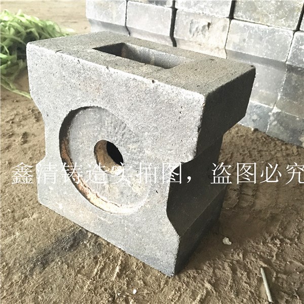 鑫清鑄造 廠家直銷 耐磨錘頭 高錳鋼錘頭 鑄件 方錘