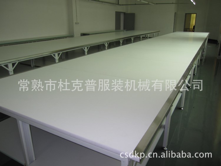 鋼帶機(jī)供應(yīng)鋪布機(jī)臺(tái)板  裁剪臺(tái)板 裁剪案板 裁剪臺(tái)