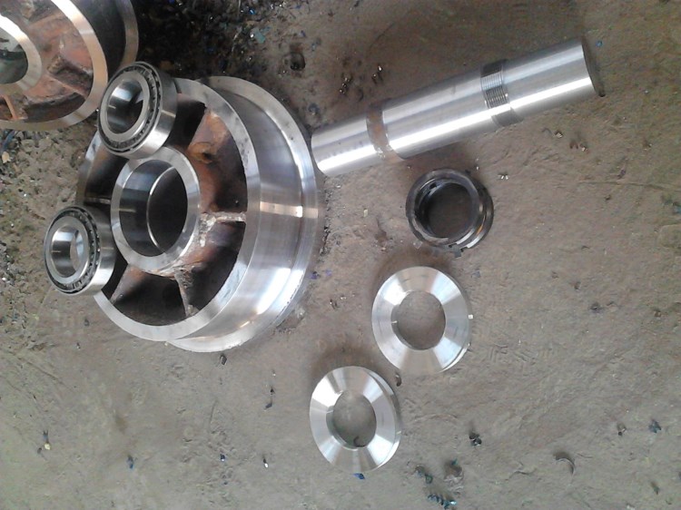 隧道窯窯車鑄鋼輪(粘土磚廠專用產(chǎn)品）15833402291