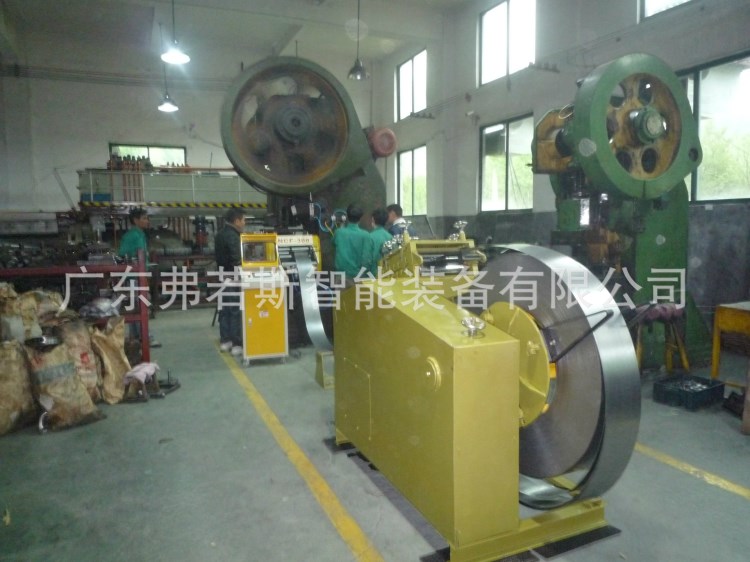 廠家直銷Autoforce高速精密送料機 伺服滾輪送料機 全自動吸料機