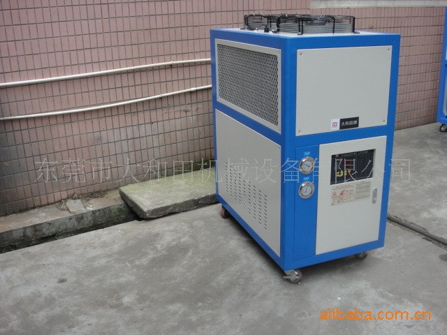 廠家生產(chǎn)銷售 風(fēng)冷式非標(biāo)冷水機(jī) 東莞品牌冷水機(jī)