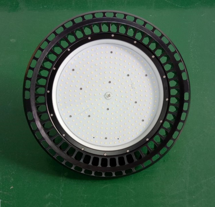 150LM/W UFO LED工礦燈240W 高光效LED工礦燈240W