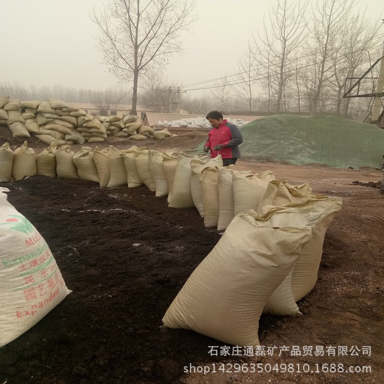 供應(yīng)草炭土 機(jī)制草炭土 花卉養(yǎng)殖土 腐殖營養(yǎng)土