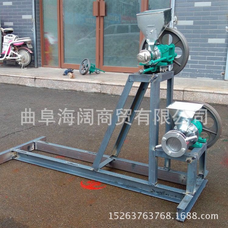 小小型麻花膨化機 性能穩(wěn)定 低價暢銷 占地面積供應(yīng)河北邢臺