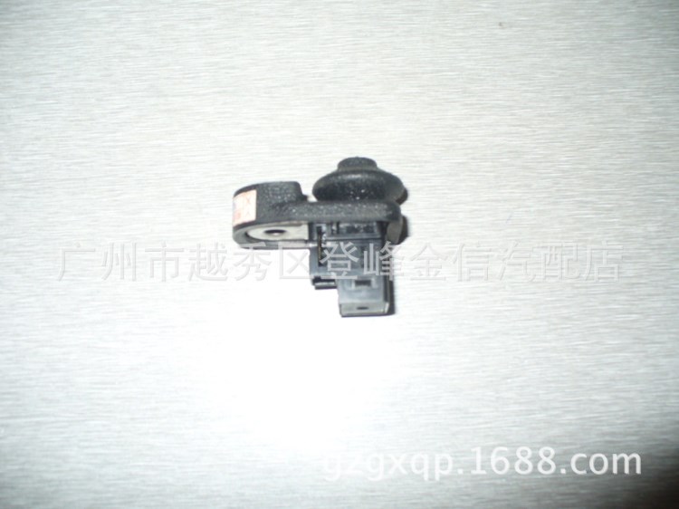 門燈開關(guān) SWITCH ASSY-DOOR 25360-AD000