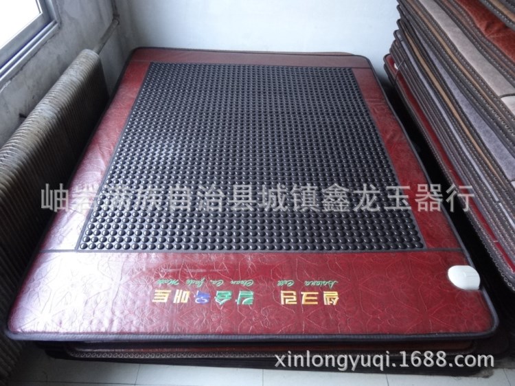 鑫龍玉器廠家直銷遠紅外加熱玉石赭石雙溫雙控保健玉席