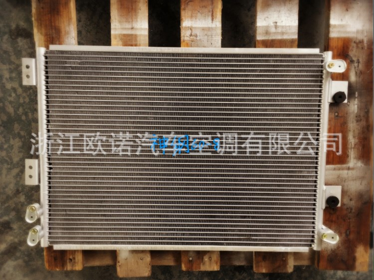 供應車載空調神綱挖掘機60-8冷凝器/散熱器
