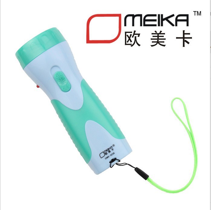 歐美卡OMK3238 LED家用高亮度手電 可充電手電筒  強(qiáng)光燈泡