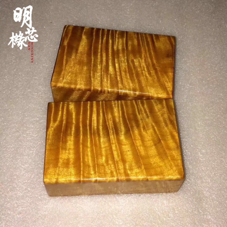 金絲楠木煙盒 枯木老料小葉楨楠滿水波木質(zhì)煙盒擺件 送禮廠家批發(fā)