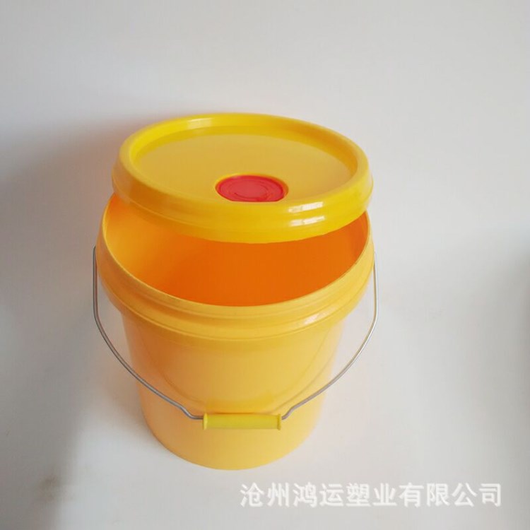 廠家熱款直銷 10LPP材質(zhì)新料塑料桶 10升防凍液桶 洗車液桶