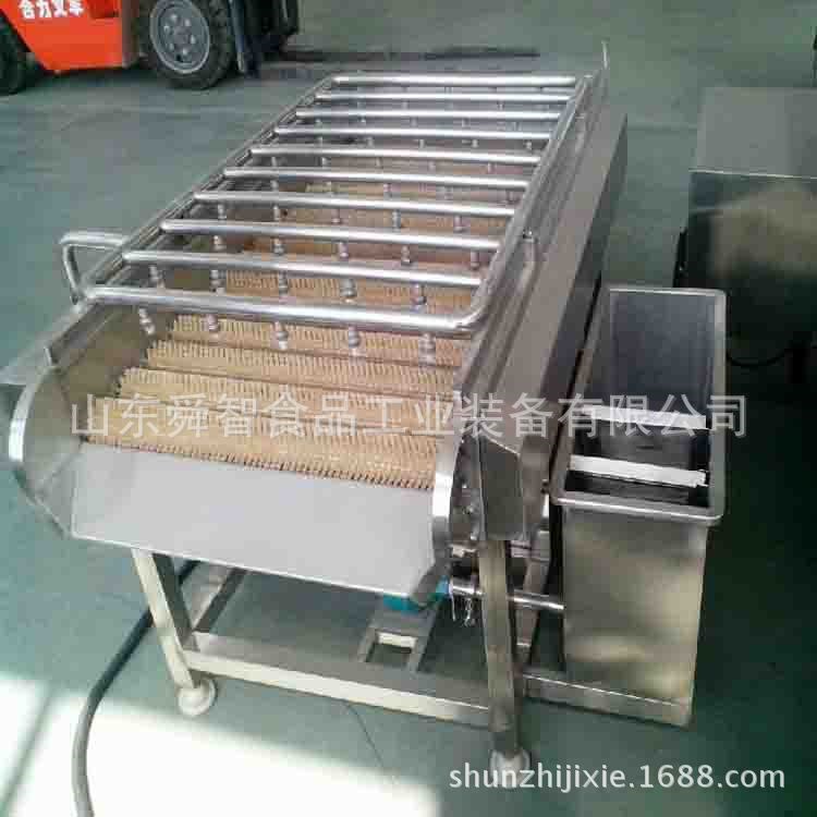 供應 毛輥去皮清洗機,毛刷清洗去皮機,芋頭毛刷清洗機