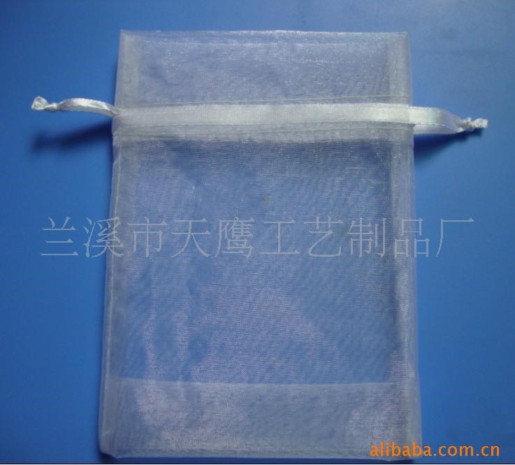 供應精美絨布束口袋　一拉就好！