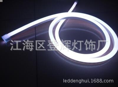 廠家供應(yīng)SMD2835高亮防水霓虹燈帶LED柔性霓虹燈管