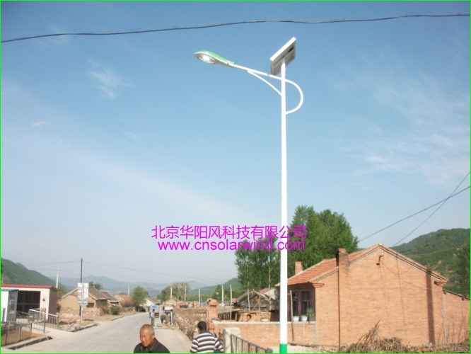 北京東城西城路燈、太陽能LED路燈廠家，現貨
