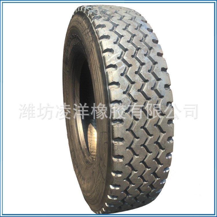 長(zhǎng)期供應(yīng)1100R20全鋼絲子午線輪胎載重汽車卡車輪胎11.00R20