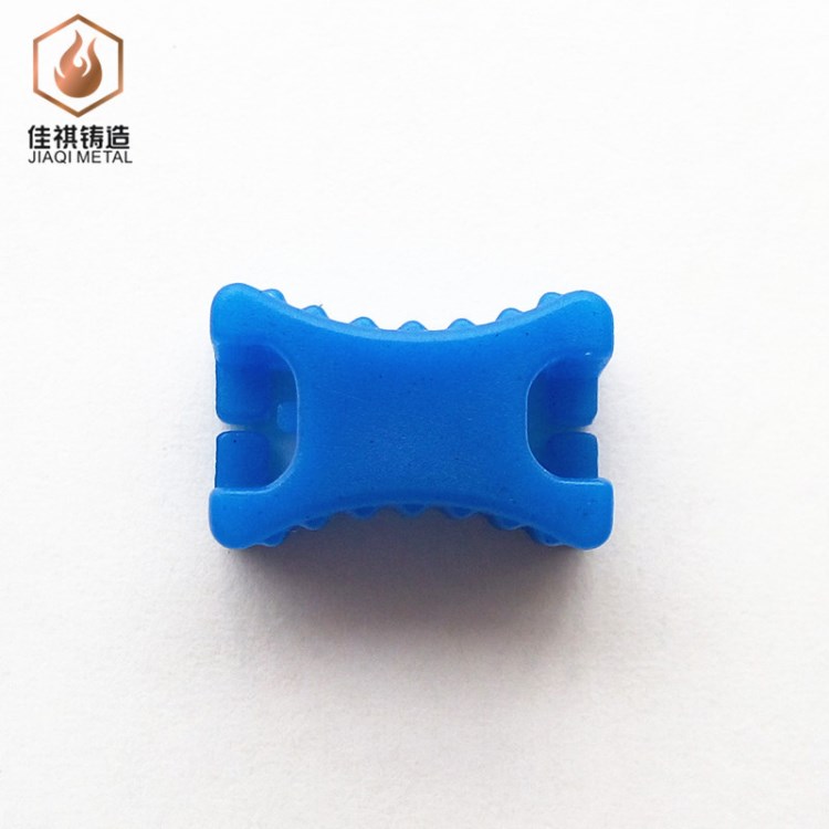 廠家直銷大凹凸拉鏈頭 塑膠配件可定制PP材質塑膠 通透防水塑膠配