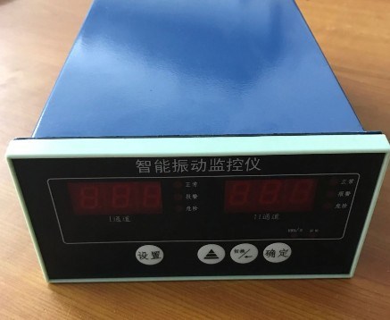 TM302供应轴位置变送保护表 接磁电转速传感器