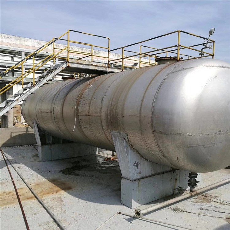 大量出售二手不銹鋼儲罐 出售二手不銹鋼50立方臥式壓力儲罐