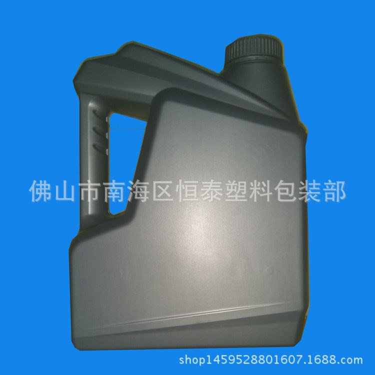 廠家供應(yīng)4L機(jī)油桶 機(jī)油罐 PE瓶 化工 潤滑油包裝 汽車潤滑油包裝