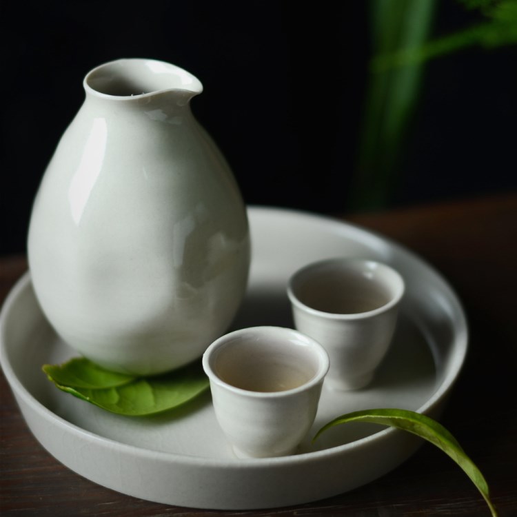简约陶瓷酒具套装酒壶分酒器白酒烈酒杯日式烧酒壶小酒盅清酒具