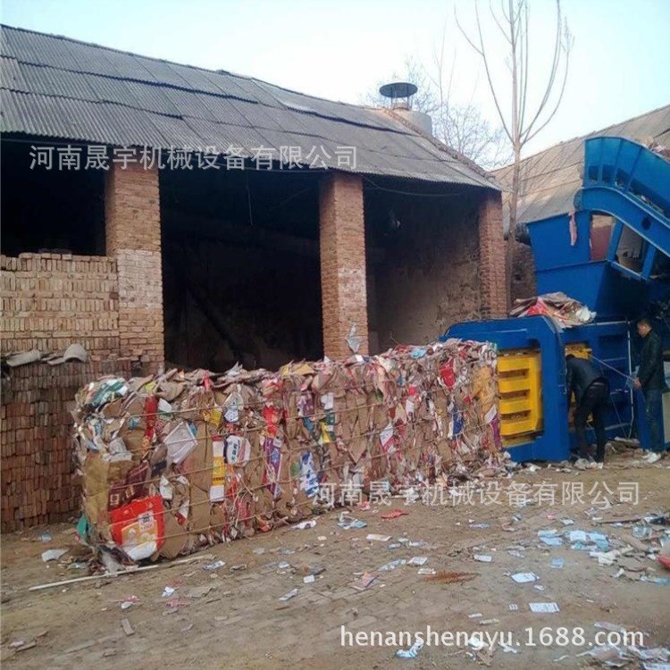 全自动液压废旧纸箱打包机 卧式饮料瓶打包机 电动牧草垃圾捆扎机