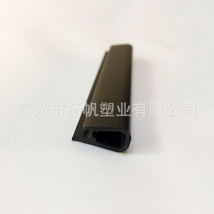 廠家生產(chǎn)DT001 U形耐磨電梯條 塑料嵌條  電梯裝飾邊條