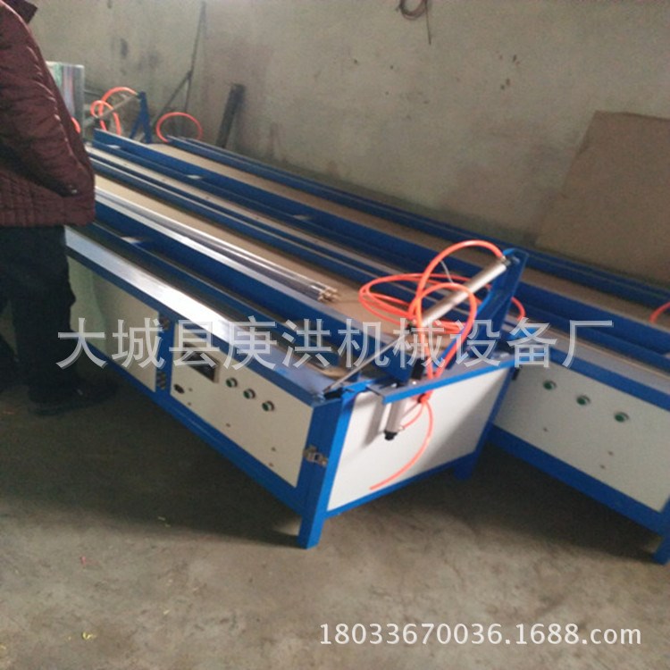 生產(chǎn)亞克力折彎?rùn)C(jī) 氣動(dòng)電動(dòng)折邊機(jī)廠家PVC護(hù)角熱彎?rùn)C(jī)出廠價(jià)