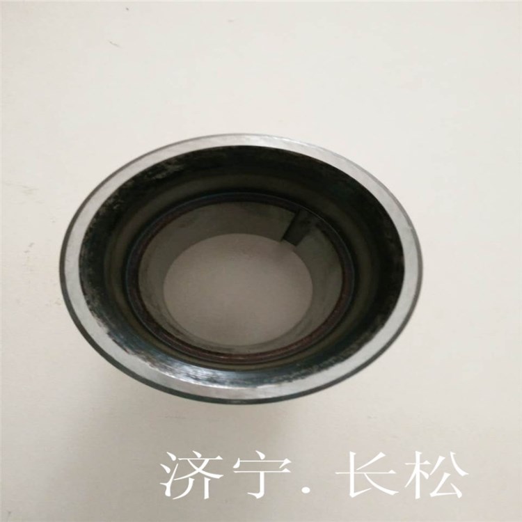 推土機(jī)配件襯套16Y-18-01000新品出售專賣山推配件襯套襯墊優(yōu)惠中