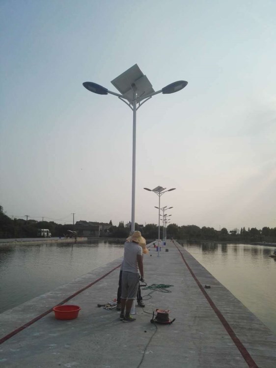 太阳能路灯能源灯新农村太阳能道路灯