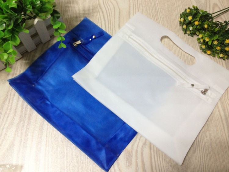 廠家供應PVC化妝品袋筆袋 PVC文具袋PVC立體袋PVC手提袋PVC定制