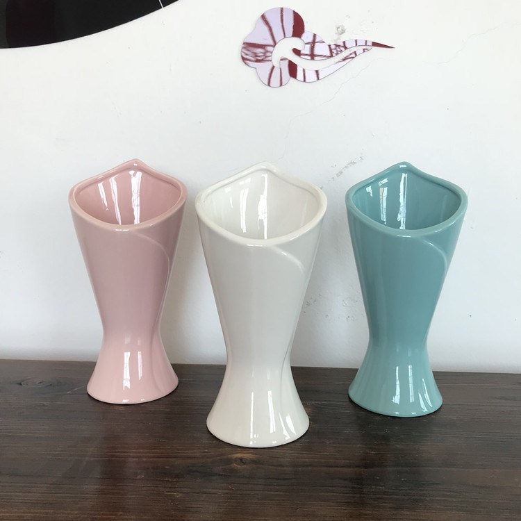 流行INS北歐風格工藝品擺件 情人陶瓷花瓶 水培鮮花干花花插花器