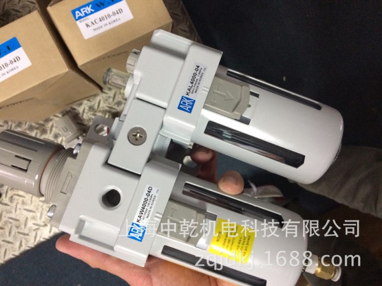 ARK氣源處理兩聯(lián)件KAC4010-04DG,原裝全新