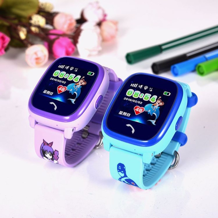 爆款DF25 兒童電話手表定位電話手表IP67深度防水兒童智能手表