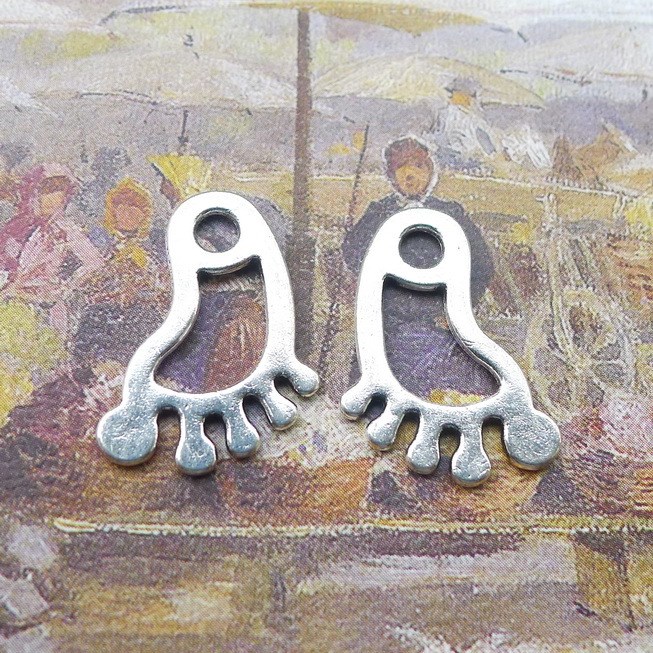 A0079 22*16mm小腳掛件古銀色合金飾品配件200個/包復古DIY1.1克