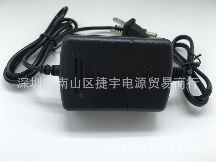 定制 电动旋转正反转餐桌转盘充电器 6V1.电源适配器 带转换灯