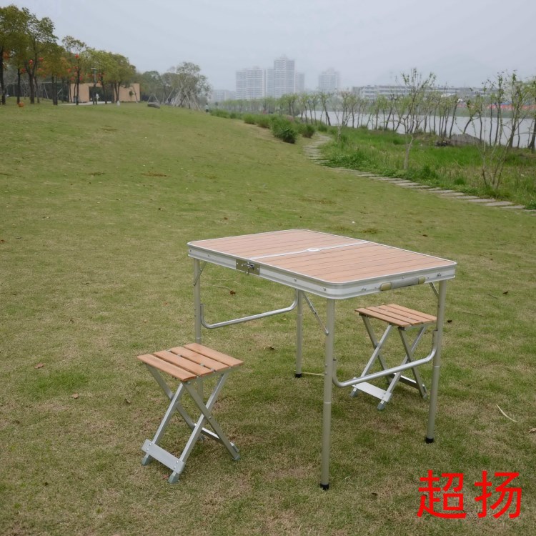 新品 供應(yīng)直銷竹面質(zhì)量過硬歡迎訂購(gòu)戶外可用折疊桌子