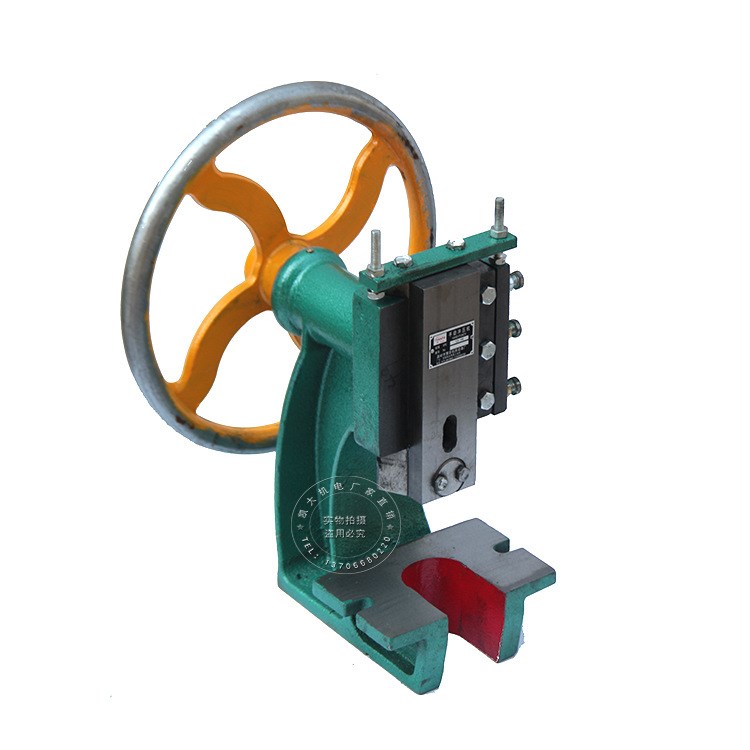 繁發(fā)現(xiàn)貨手動沖壓機圓盤手啤機手動手搖沖床壓力機鉚合機HM100