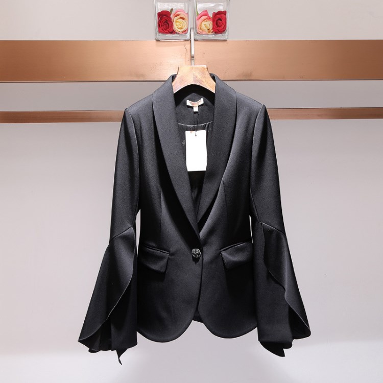 W1389 2018春夏季女裝新款K1001002一粒扣喇叭袖西裝外套