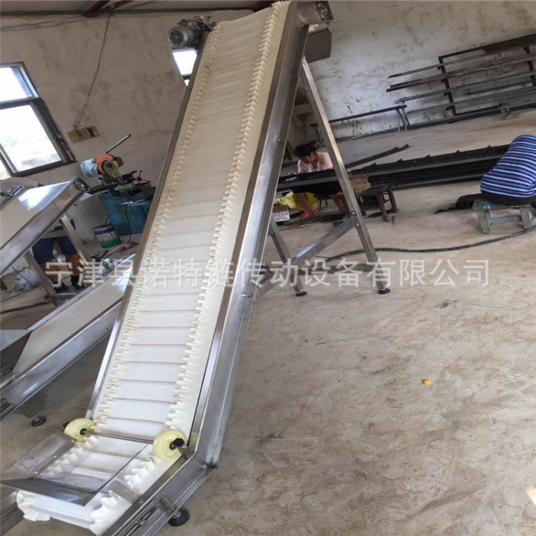 供應(yīng)物料包裝皮帶輸送機(jī) Z型不銹鋼提升機(jī) 180度皮帶轉(zhuǎn)彎?rùn)C(jī)
