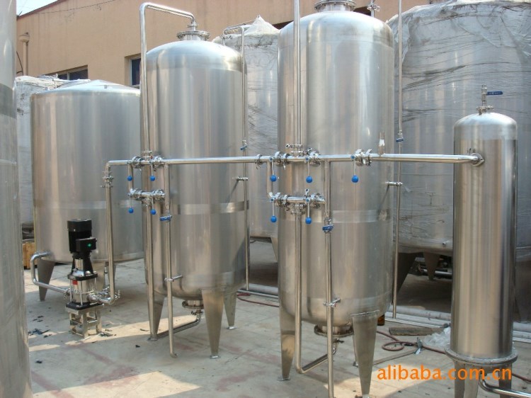 礦泉水成套設備的生產廠家