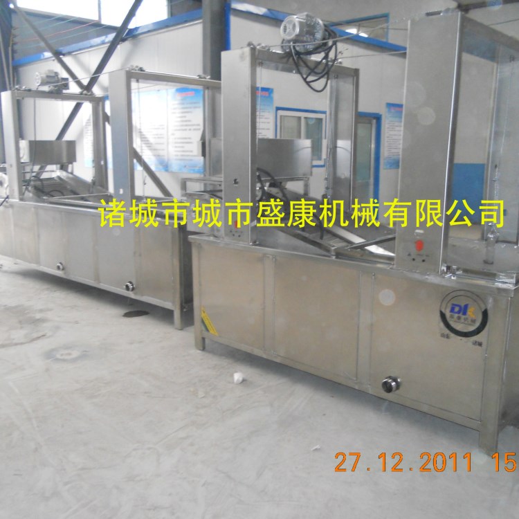 供應(yīng) 鍋巴油炸機(jī) 制作鍋巴油炸生產(chǎn)加工成套設(shè)備