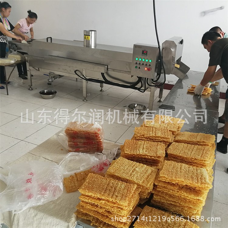 環(huán)保型 河北薄脆油炸機(jī)器 炸煎餅果子脆皮機(jī)投資小回報(bào)大 不銹鋼