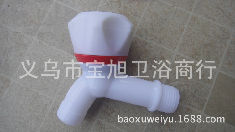 廠家直銷大流量慢開塑料水龍頭