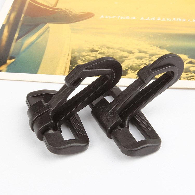 箱包配件厂家直销 黑色塑胶旋转挂钩勾子宠物织带扣旅行箱包扣具