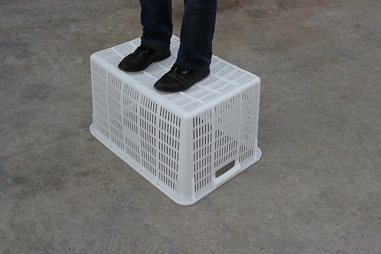 680塑料周轉籮 白色PE料周轉筐 定制水果籮筐